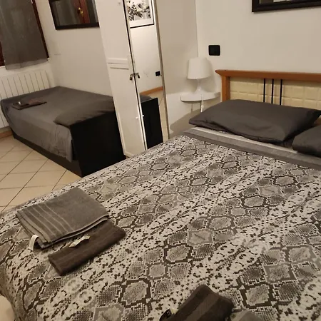 Kitchen 4 Beds Apartment Bologna