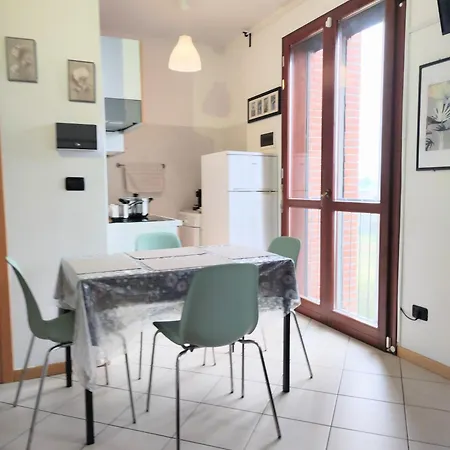 Apartment Kitchen 4 Beds Bologna
