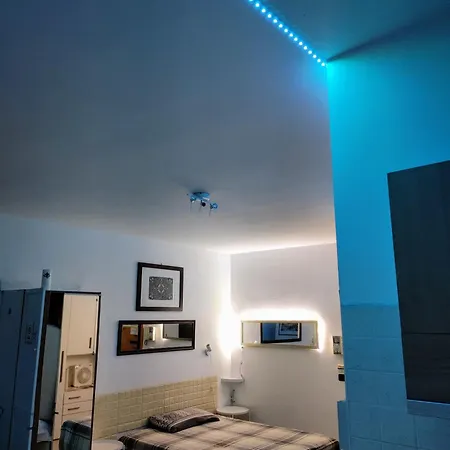 Kitchen 5 Beds * Bolonya